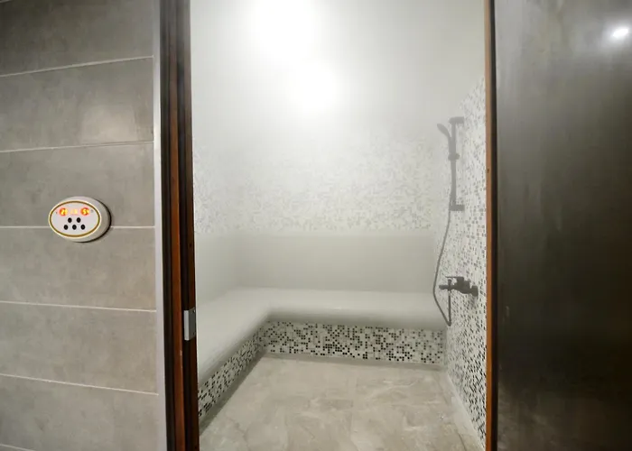 Hit Hot House بيت ضيافة *