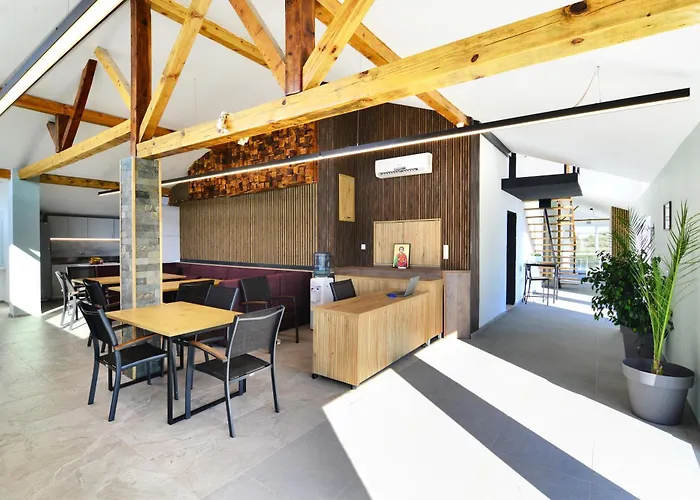 بيت ضيافة Hit Hot House *